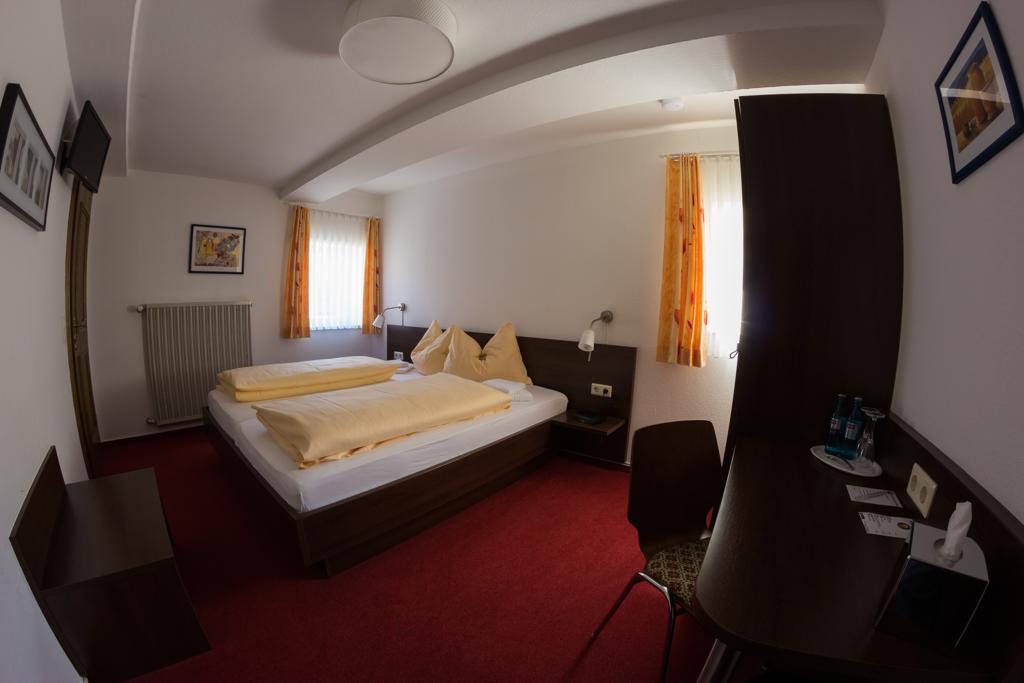 Ratskeller Niederurff - Hotel & Restaurant Bad Zwesten Δωμάτιο φωτογραφία